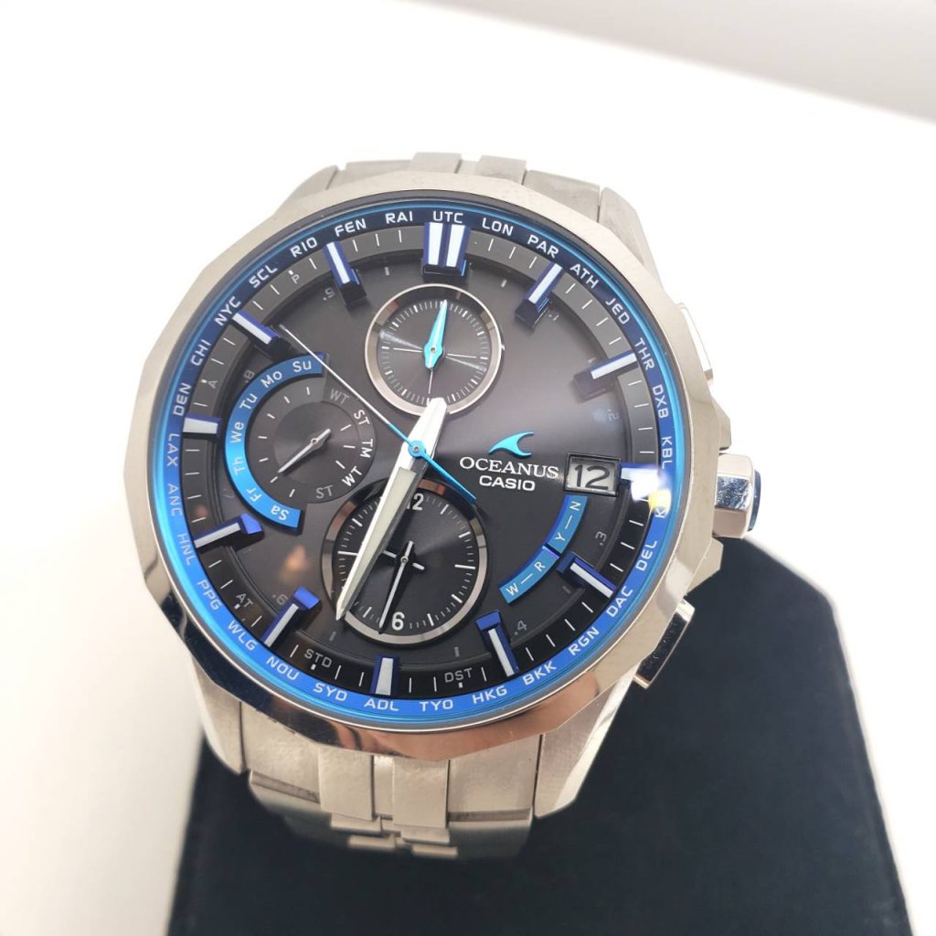 カシオ オシアナス ソーラー電池　クォーツ　腕時計